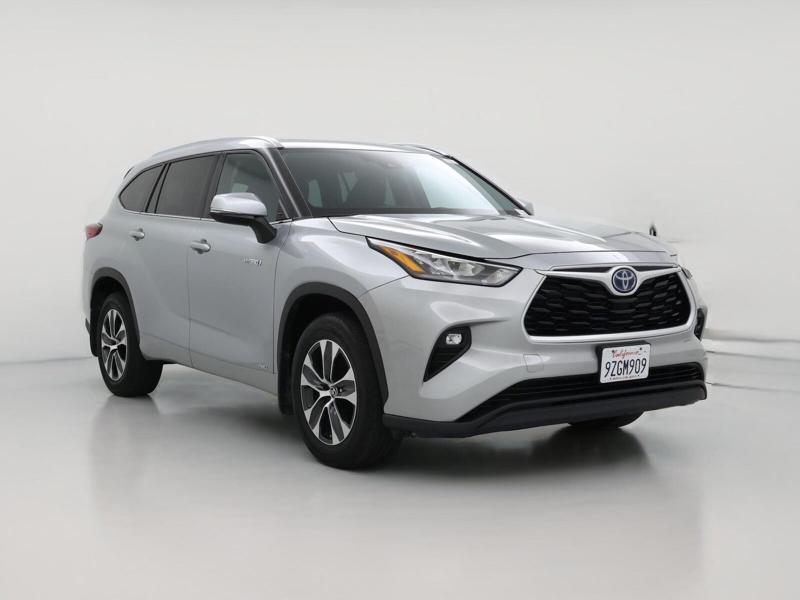 2020 TOYOTA Highlander