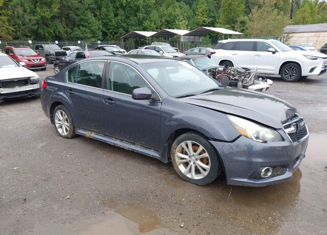 2014 SUBARU Legacy