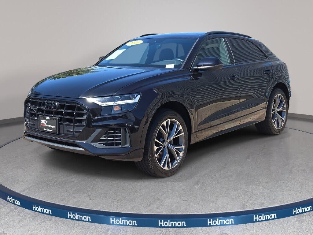 2020 AUDI Q8