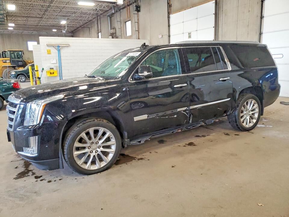2018 CADILLAC Escalade ESV