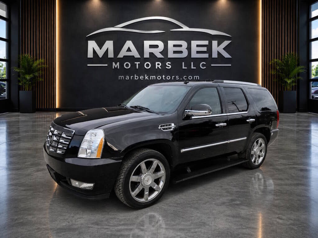 2011 CADILLAC Escalade