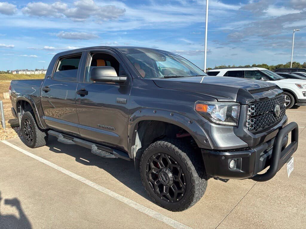 2021 TOYOTA Tundra