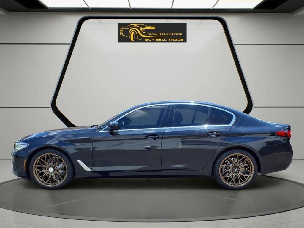 2021 BMW 530i