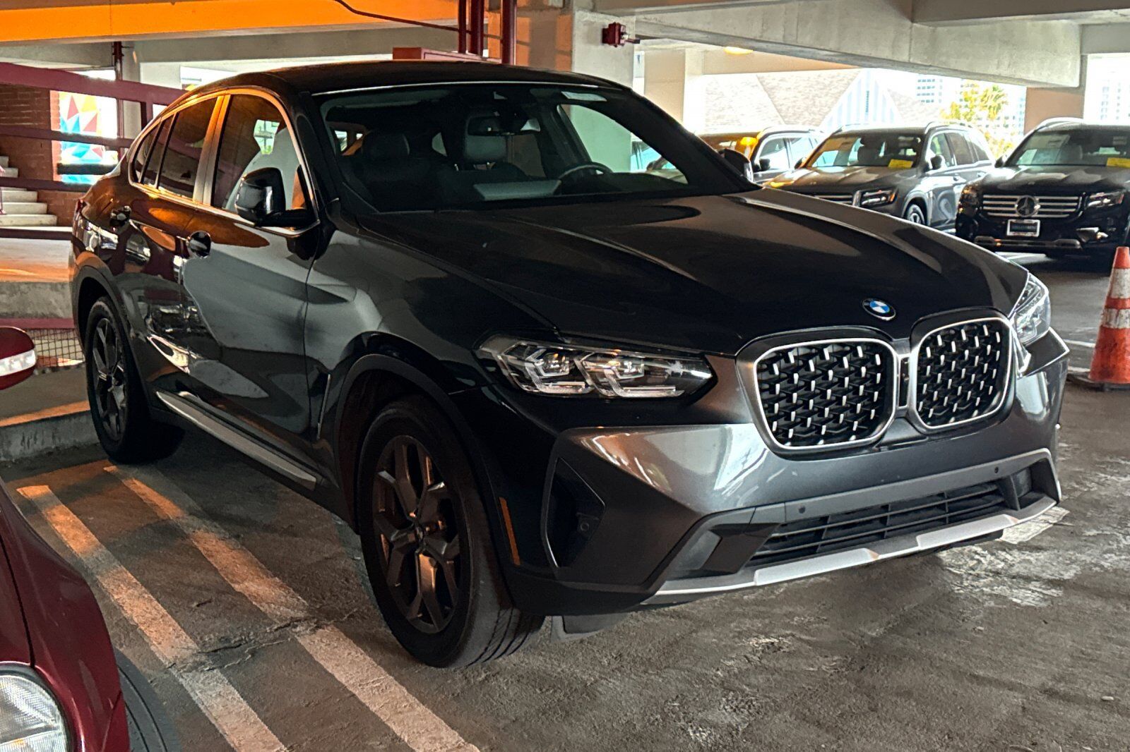 2023 BMW X4