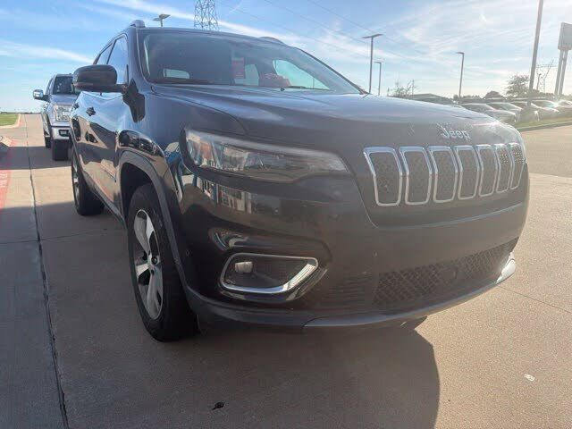 2021 JEEP Cherokee