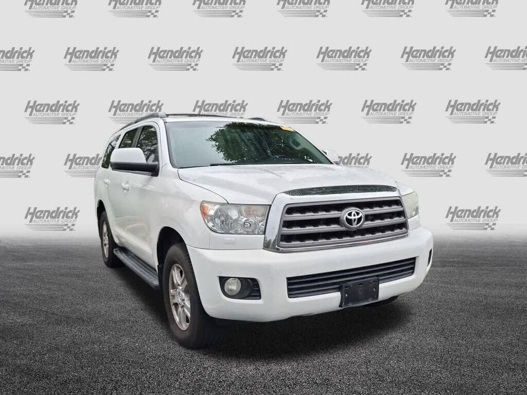 2016 TOYOTA Sequoia