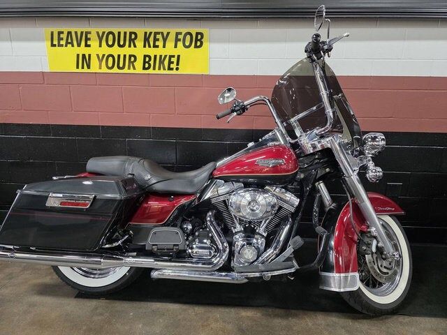 2007 HARLEY DAVIDSON FLHRC / Road King Classic