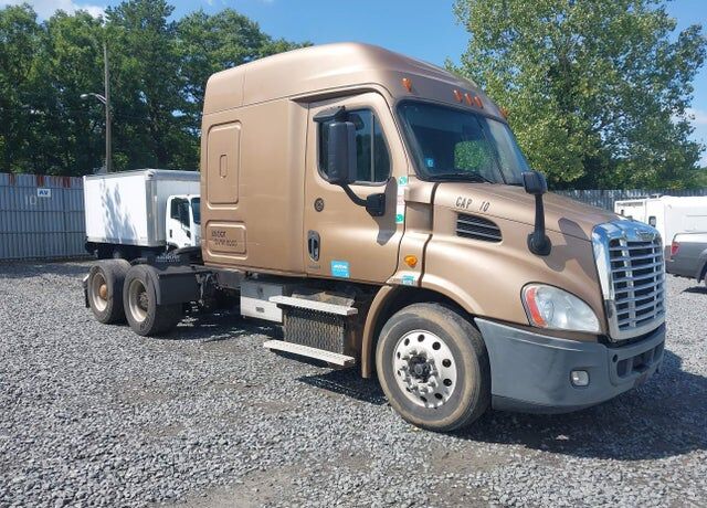 2014 FREIGHTLINER Cascadia
