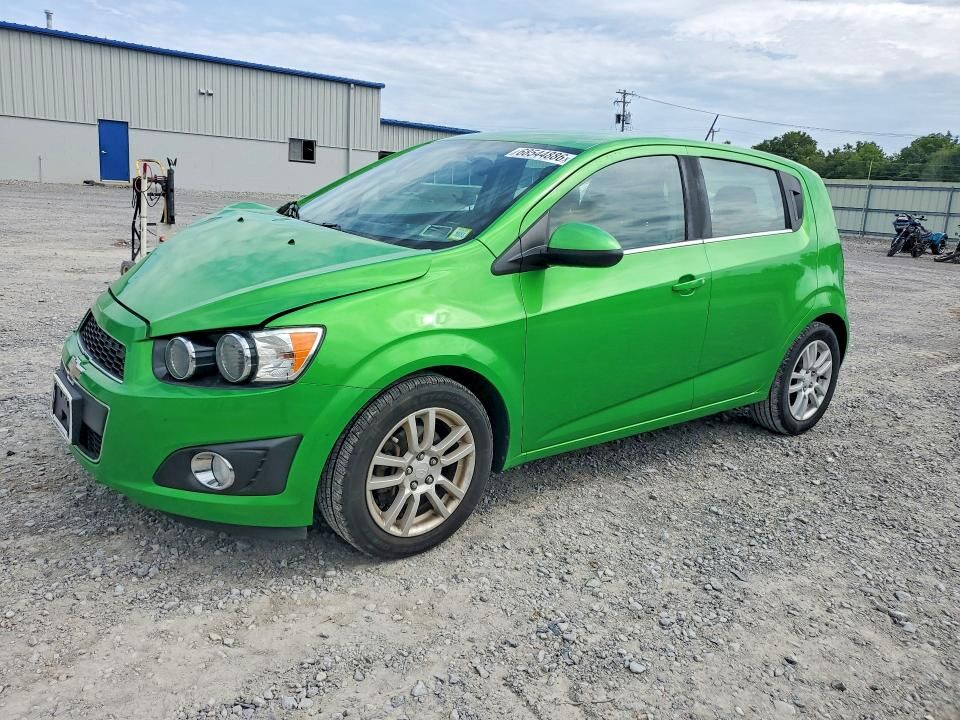 2016 CHEVROLET Sonic
