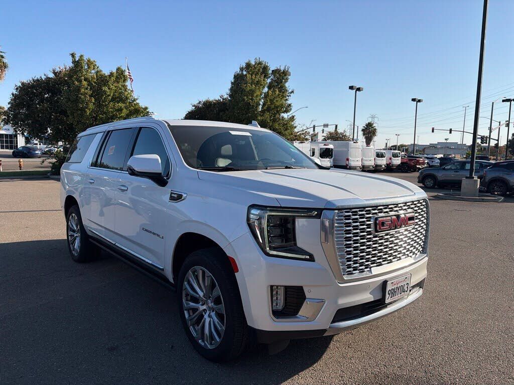 2022 GMC Yukon XL