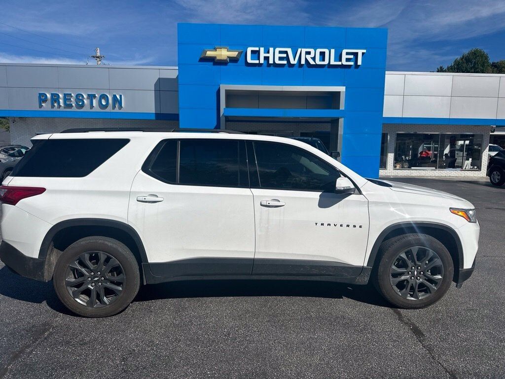 2021 CHEVROLET Traverse