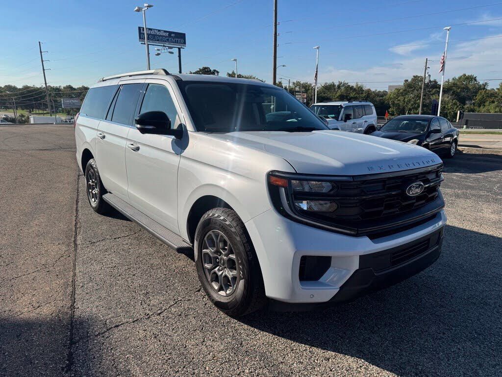 2026 FORD Expedition