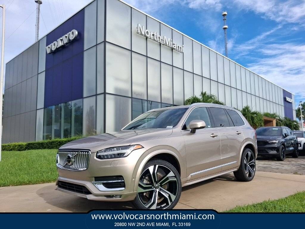 2024 VOLVO XC90