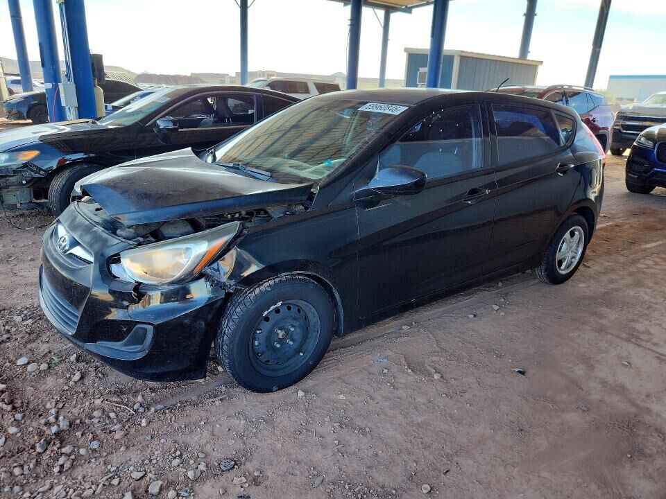 2013 HYUNDAI Accent