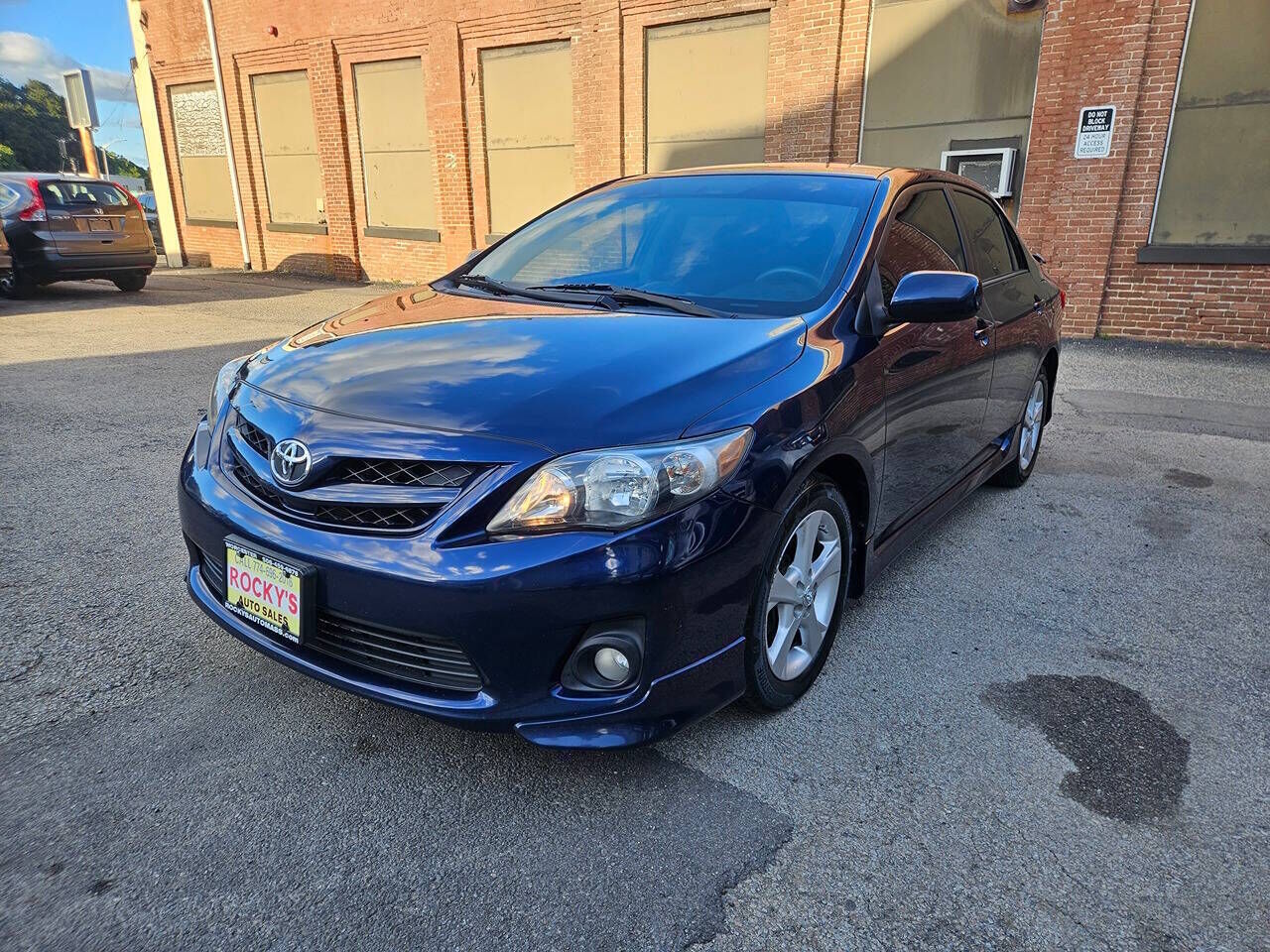 2013 TOYOTA Corolla