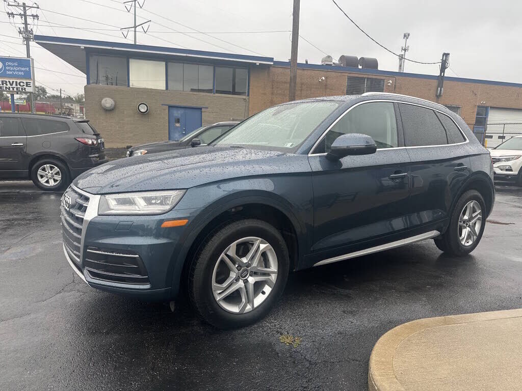 2018 AUDI Q5