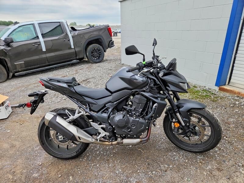2025 HONDA CB