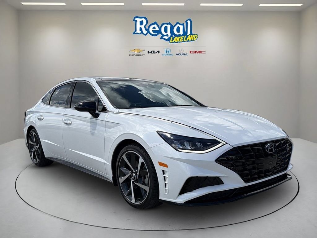 2022 HYUNDAI Sonata