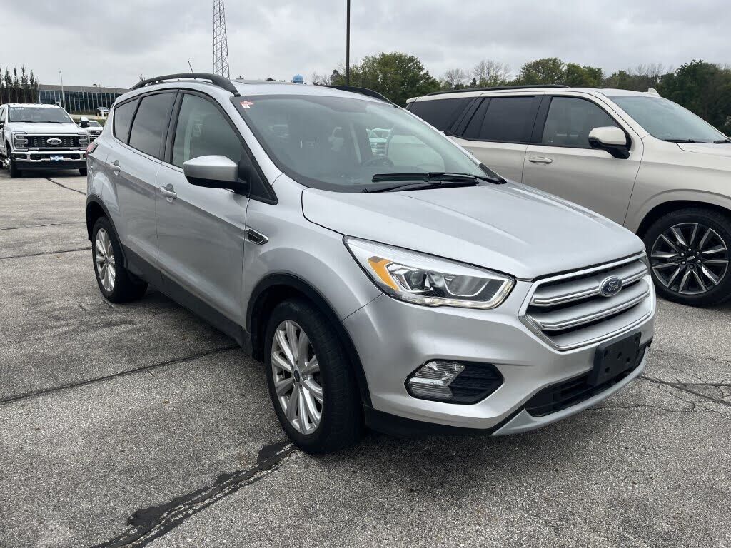 2019 FORD Escape