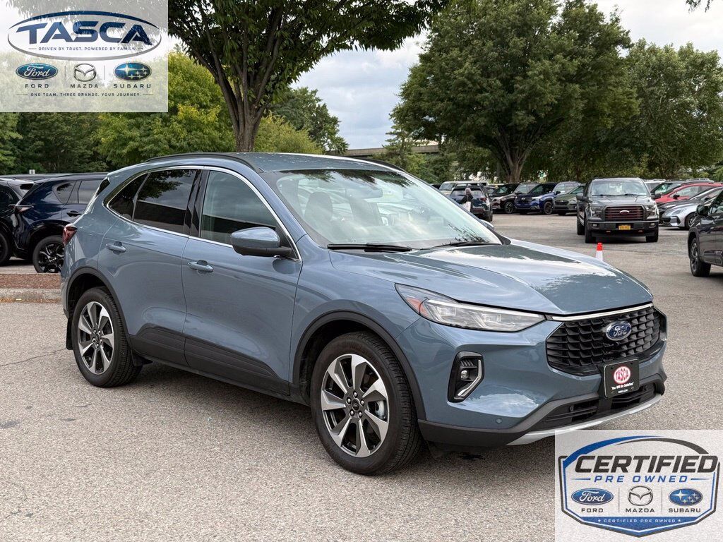 2023 FORD Escape