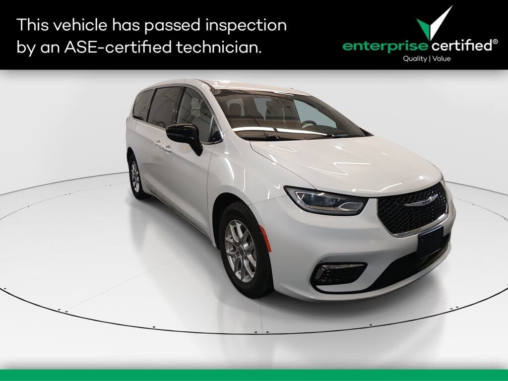 2025 CHRYSLER Pacifica