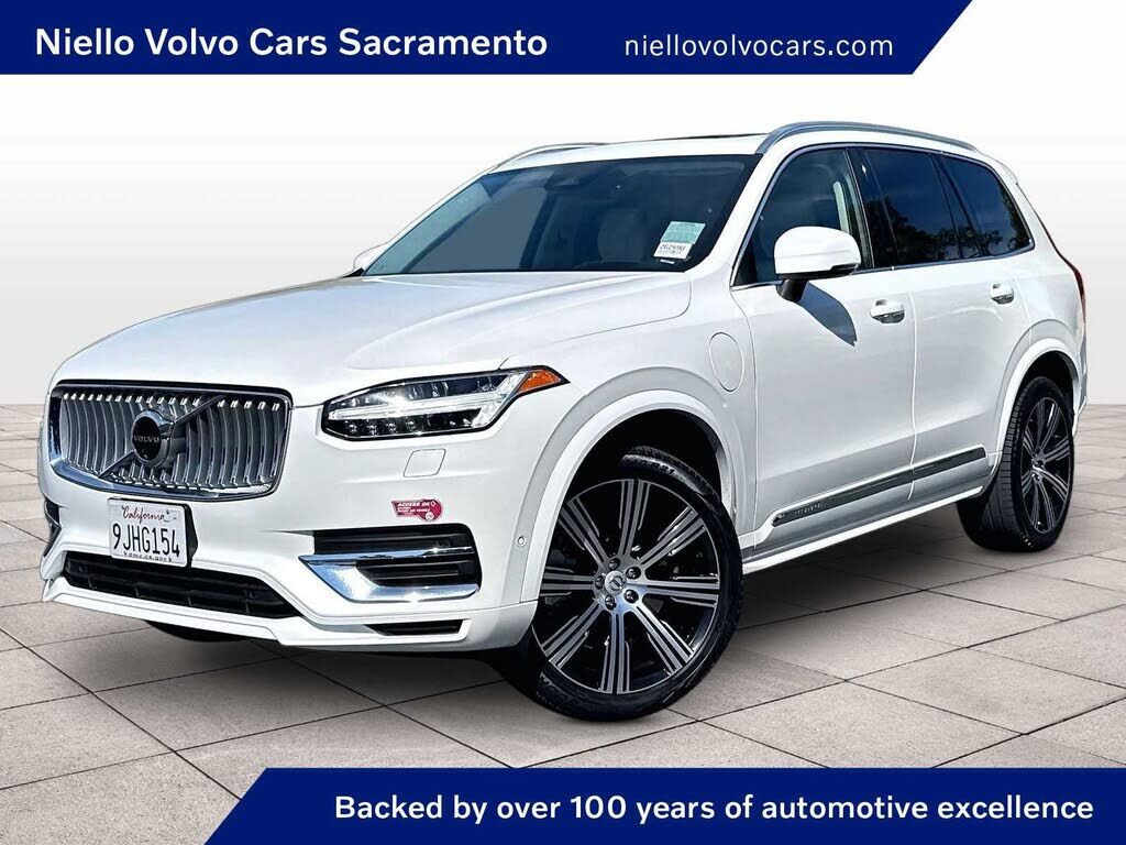 2024 VOLVO XC90