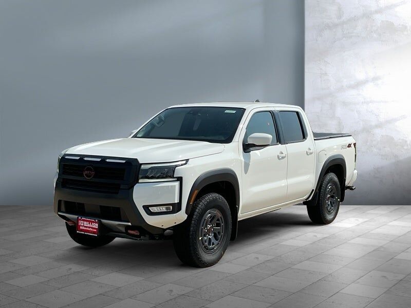2026 NISSAN Frontier