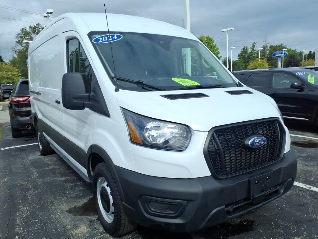 2024 FORD Transit
