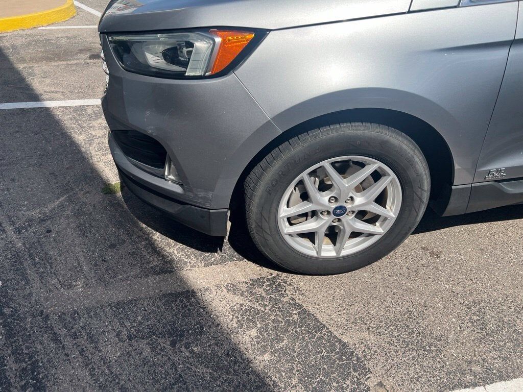 2021 FORD Edge