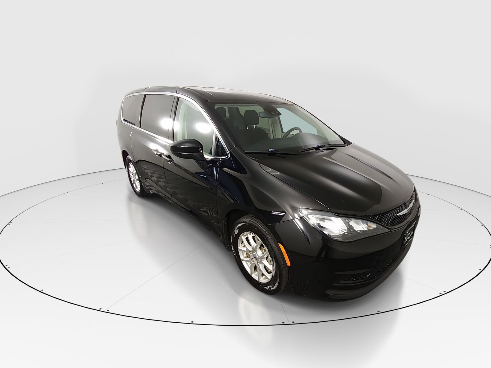 2024 CHRYSLER Voyager