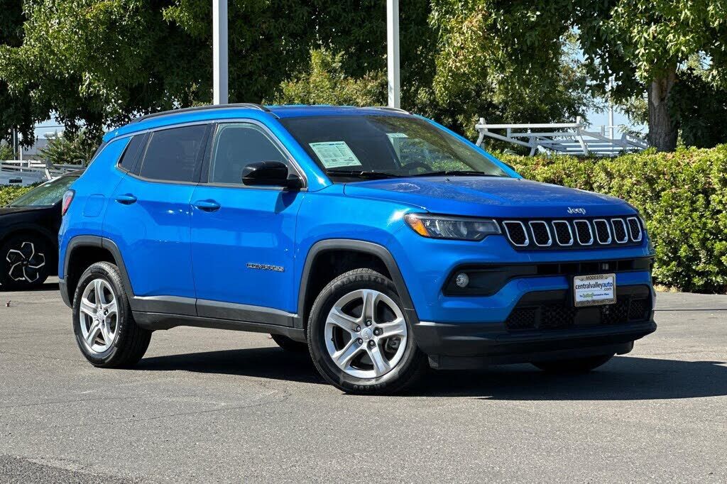 2024 JEEP Compass