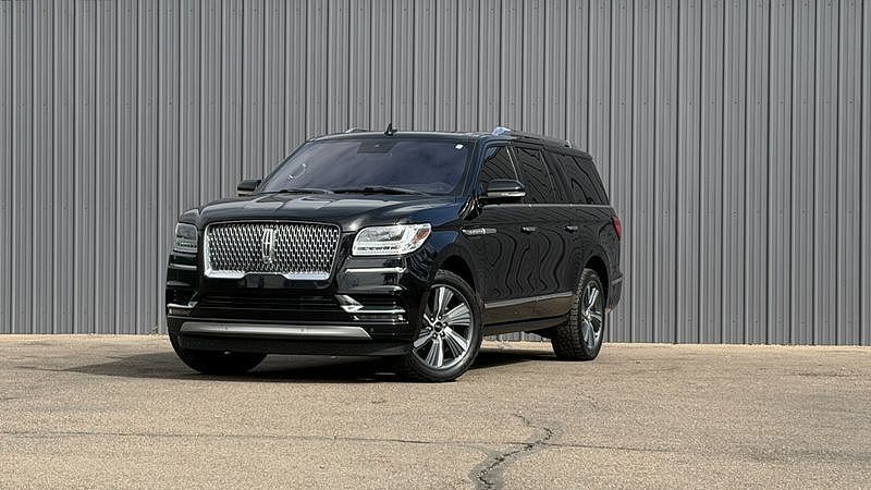 2019 LINCOLN Navigator L