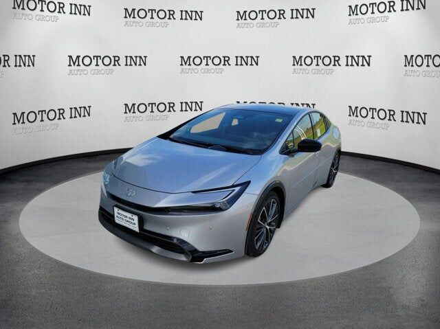 2027 TOYOTA PRIUS