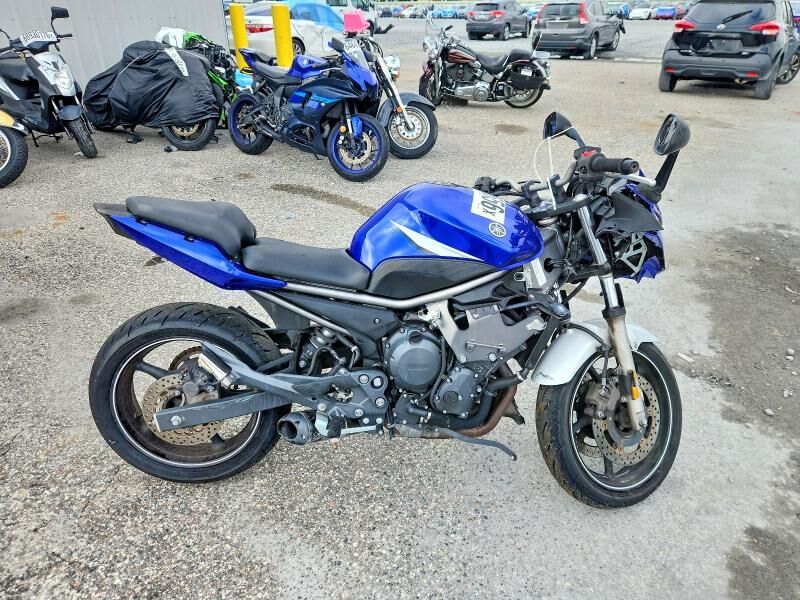 2013 YAMAHA FZ6R