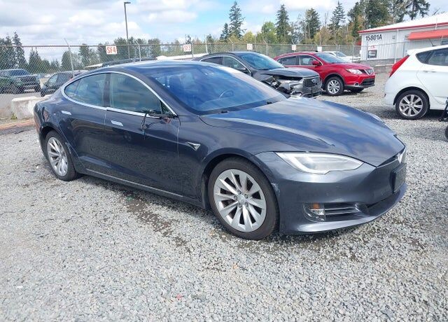 2017 TESLA Model S