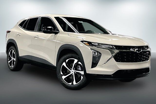 2026 CHEVROLET Trax