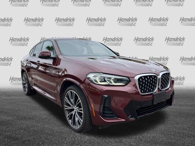 2022 BMW X4