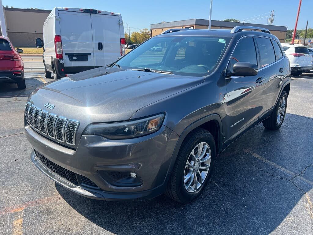 2019 JEEP Cherokee