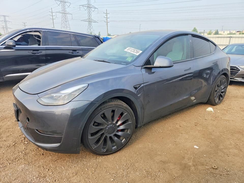 2023 TESLA Model Y