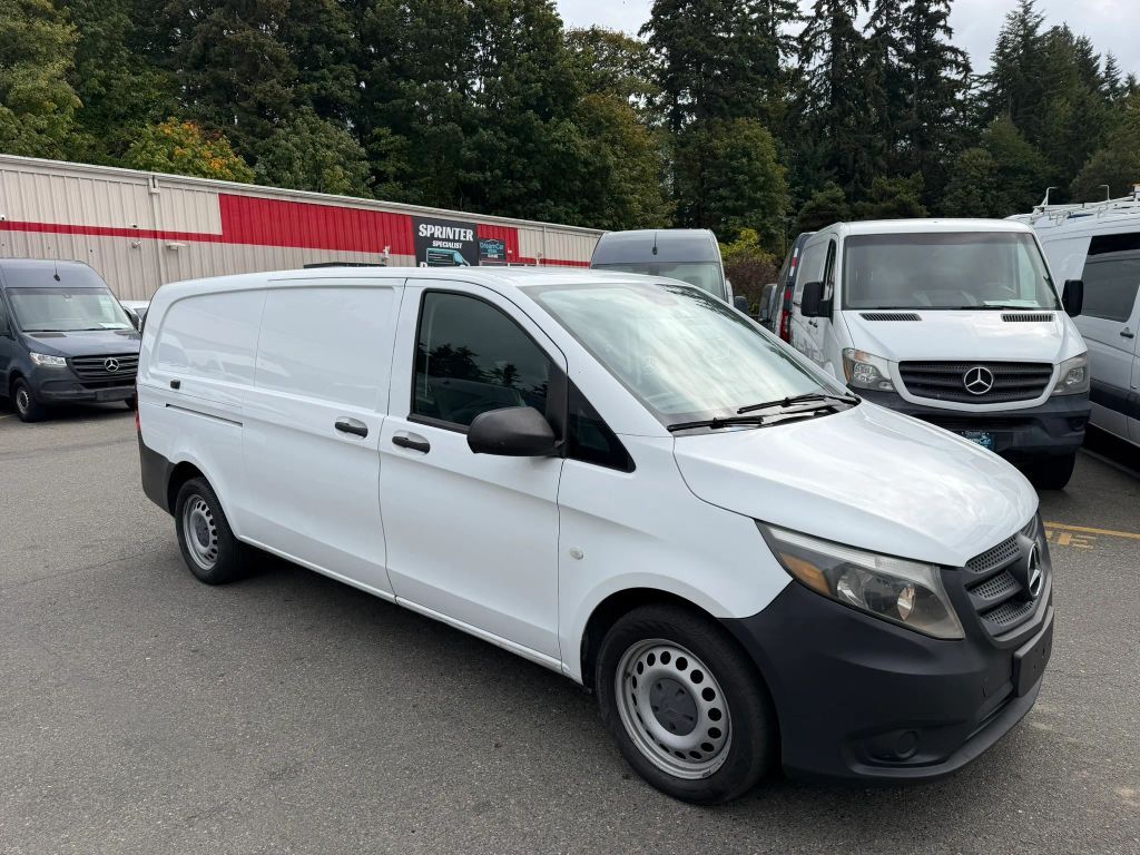 2020 Mercedes-Benz METRIS