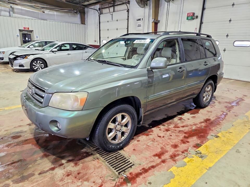 2004 TOYOTA Highlander