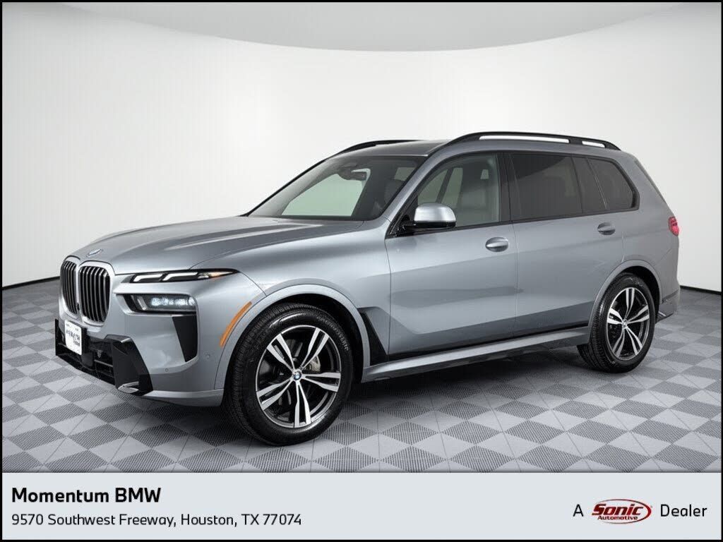 2023 BMW X7