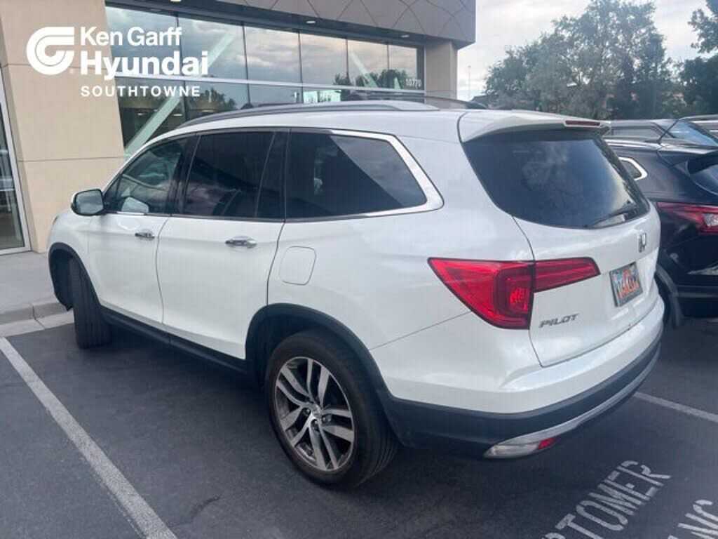 2016 HONDA Pilot