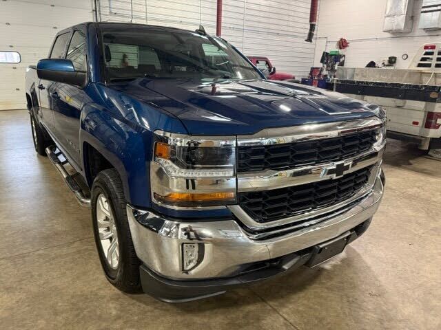 2017 CHEVROLET Silverado