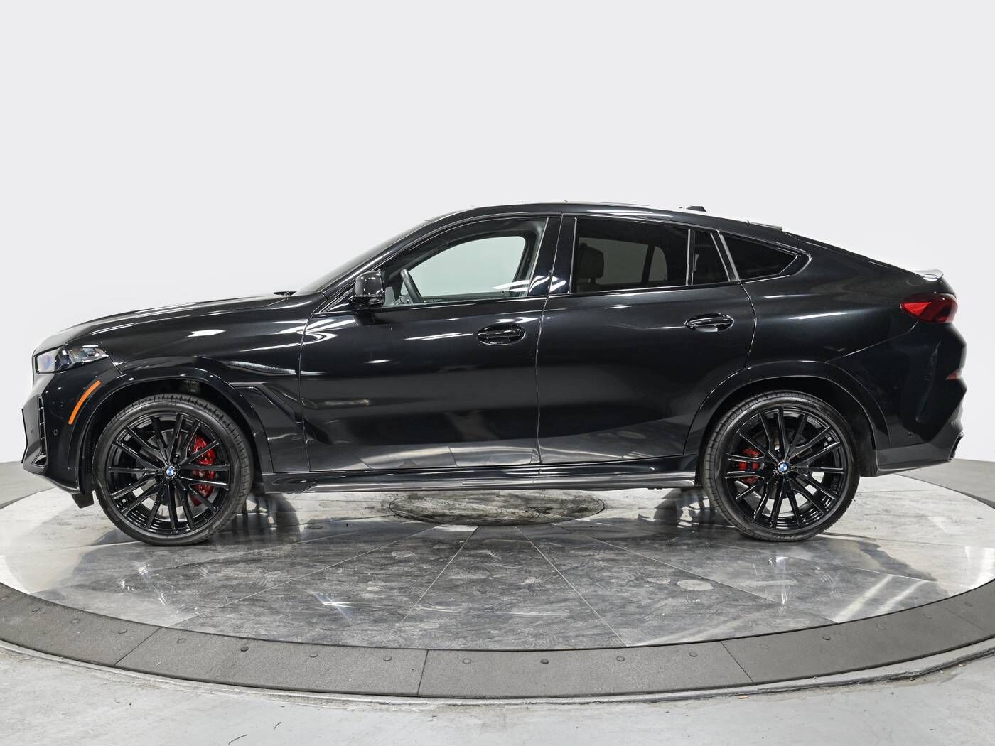 2026 BMW X6