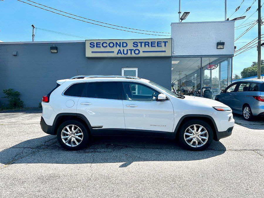 2016 JEEP Cherokee