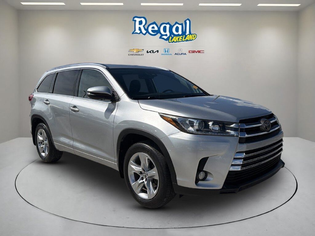 2018 TOYOTA Highlander