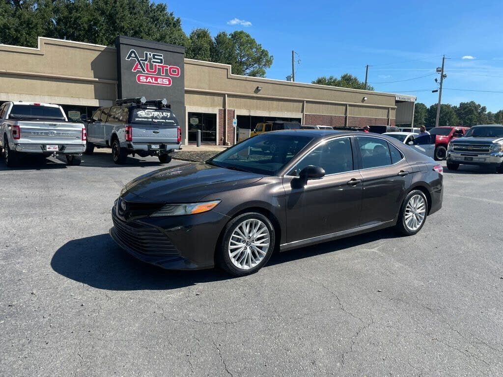 2018 TOYOTA Camry
