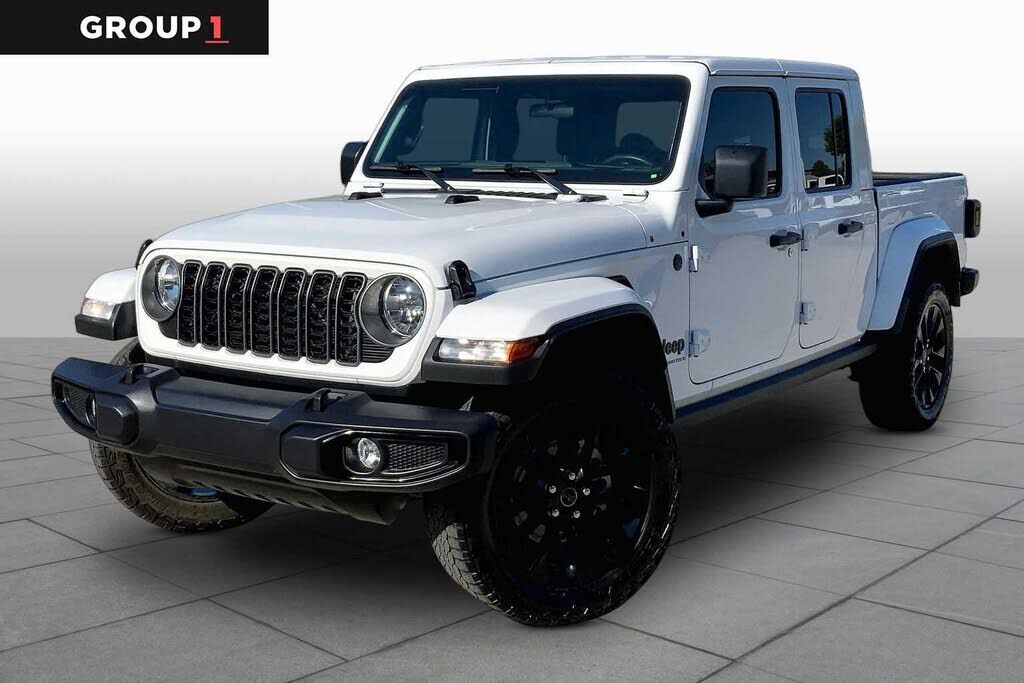 2025 JEEP Gladiator