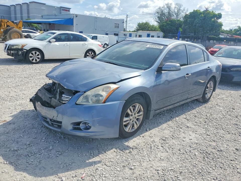 2012 NISSAN Altima
